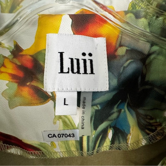 Luii Tropical Floral Vegan Leather Blazer Jacket Women’s Size Large - Picture 2 of 8